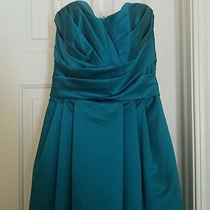 Strapless sweetheart ball gown